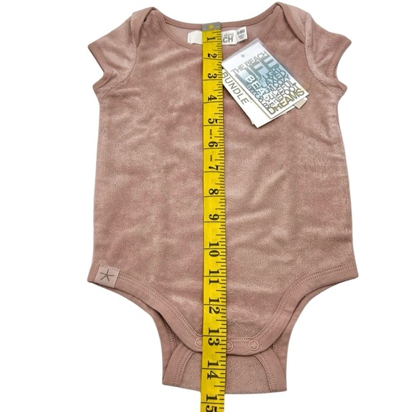 Barefoot Dreams CozyTerry Onesie Baby Bundle Size 3-6M - Picture 11 of 16